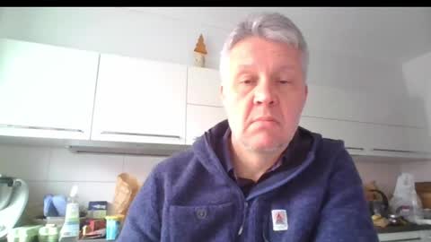 Snapshot of devon_nite chatting on 02.12.25 Devon online show from 02.12.25