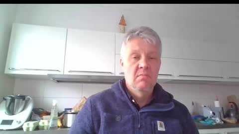 Snapshot of devon_nite chatting on 02.14.25 Devon online show from 02.14.25