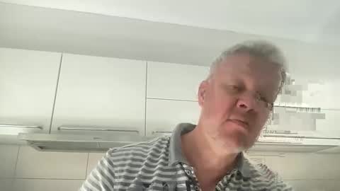 Snapshot of devon_nite chatting on 09.23.25 Devon online show from 09.23.25