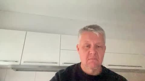 Snapshot of devon_nite chatting on 10.27.25 Devon online show from 10.27.25