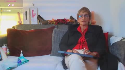 Devora online show from 11.22.25