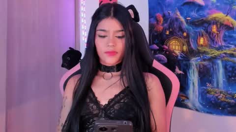 Snapshot of devours_fire chatting on 01.07.26 Sara 3 online show from 01.07.26