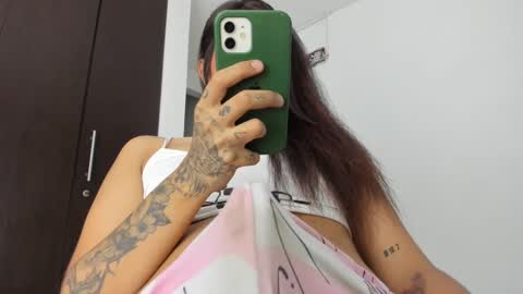 thumb up me please its important online show from 01.09.25