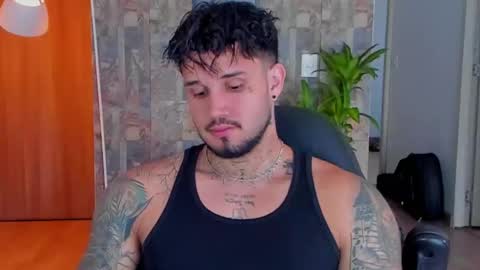 JULIAN online show from 11.12.25