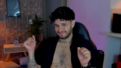 Snapshot of deymon_scott chatting on 01.19.26 JULIAN online show from 01.19.26