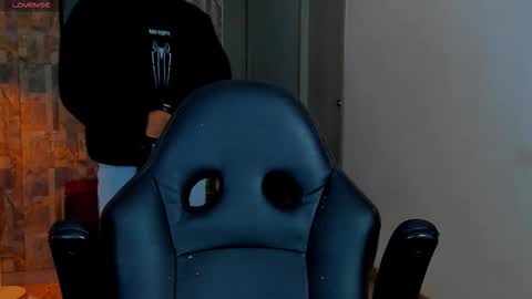 Snapshot of deymon_scott chatting on 02.13.26 JULIAN online show from 02.13.26