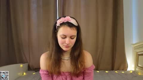 Snapshot of deyvessa chatting on 02.27.26 Kira online show from 02.27.26