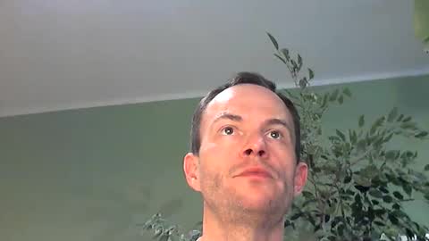 dezibel83 online show from 12.04.24