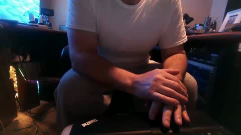 Snapshot of dfwgonewrong chatting on 02.02.25 dfwgonewrong online show from 02.02.25