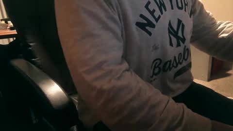 Snapshot of dfwgonewrong chatting on 03.08.25 dfwgonewrong online show from 03.08.25