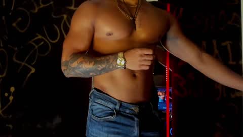 Snapshot of dhan_mackenzie chatting on 12.02.24 dhan_mackenzie online show from 12.02.24