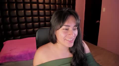 Snapshot of dhaniela_naugthy chatting on 12.16.25 dhaniela naugthy online show from 12.16.25