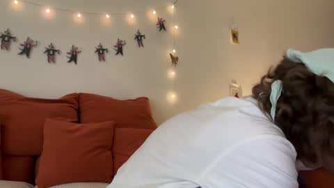 Di Alex online show from 12.19.25