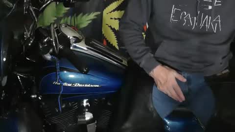 Yeti online show from 01.12.26