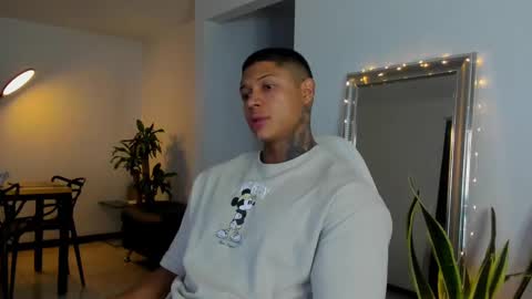 Snapshot of diagostone chatting on 12.23.24 Diego online show from 12.23.24