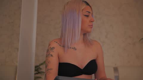 Thea online show from 02.22.26