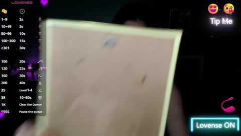 Snapshot of diamond_foxy chatting on 12.08.24 Wency online show from 12.08.24
