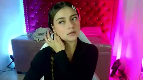Snapshot of diamond_juliana_ chatting on 05.05.26 diamond_juliana_ online show from 05.05.26