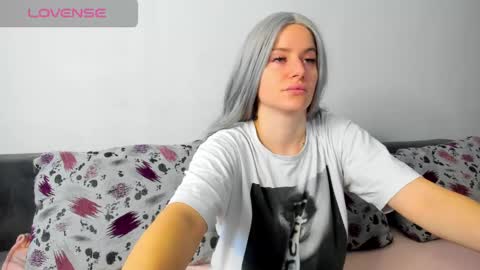 diamondkay_ online show from 02.24.25