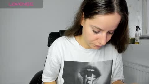 diamondkay_ online show from 10.26.25