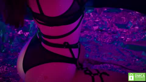 Diana Dolly D or just D   online show from 01.10.25