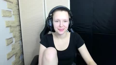 Snapshot of diana_back3 chatting on 11.20.25 diana_back3 online show from 11.20.25