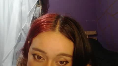 Snapshot of diana_smit_ chatting on 11.28.25 diana online show from 11.28.25