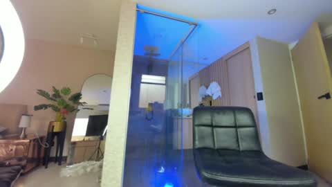 dianac1998 online show from 04.13.26