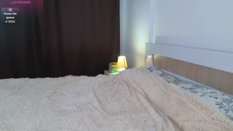 Snapshot of dianaholiday chatting on 11.16.25 Olga online show from 11.16.25