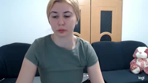 dianasmiey7 online show from 02.13.25