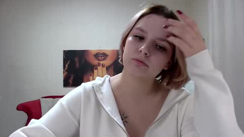 Diane Mills online show from 03.09.25