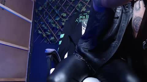 DICAPRIO online show from 01.08.26