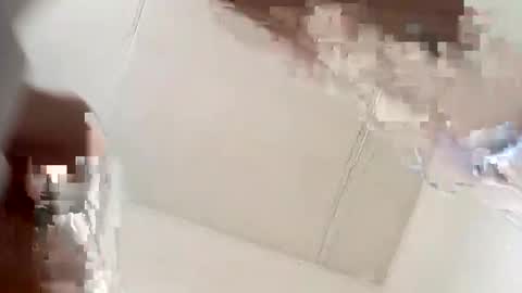 Antonio online show from 04.12.26