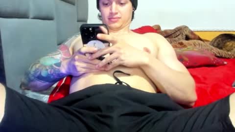 Snapshot of dick_demon_1 chatting on 01.25.25 jhon online show from 01.25.25