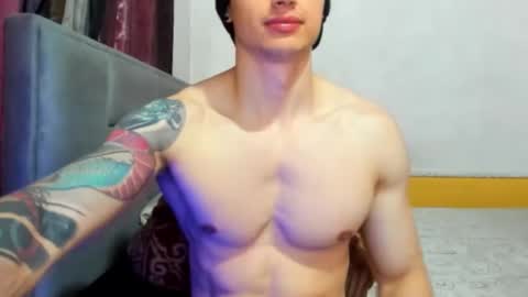 Snapshot of dick_demon_1 chatting on 11.05.25 jhon online show from 11.05.25