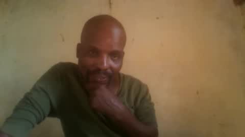 Snapshot of dickdaxxx chatting on 01.21.25 dickdaxxx online show from 01.21.25