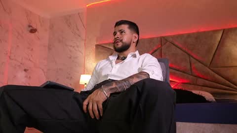 Dick Griffith online show from 04.12.26