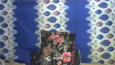 Snapshot of dickloverts69xx chatting on 11.22.25 barbie cums online show from 11.22.25