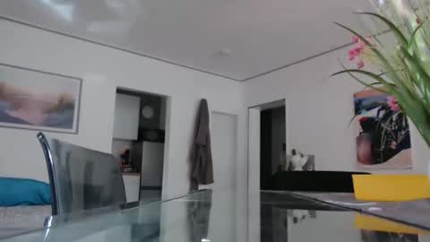 Snapshot of didiegal chatting on 09.23.25 squirtcock online show from 09.23.25