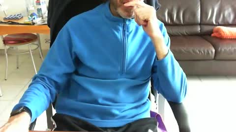 didonc from france..... online show from 03.31.26