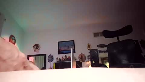 Snapshot of didudoit chatting on 10.22.25 Dug 53 online show from 10.22.25