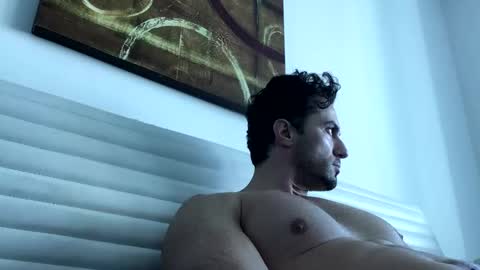 Snapshot of diegodavids chatting on 12.19.24 diegodavids online show from 12.19.24