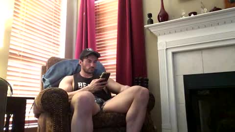 Snapshot of diegodavids chatting on 02.07.25 diegodavids online show from 02.07.25