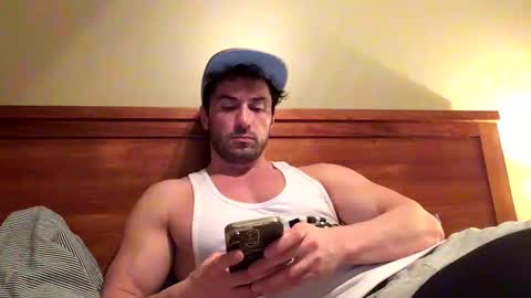 Snapshot of diegodavids chatting on 02.17.25 diegodavids online show from 02.17.25