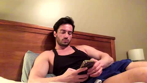 Snapshot of diegodavids chatting on 02.23.25 diegodavids online show from 02.23.25