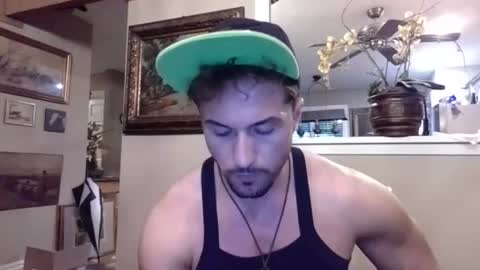 Snapshot of diegodavids chatting on 06.25.26 diegodavids online show from 06.25.26