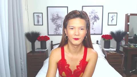 Dennesse online show from 02.13.25