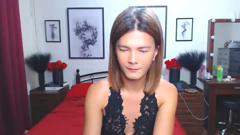 Dennesse online show from 10.07.25