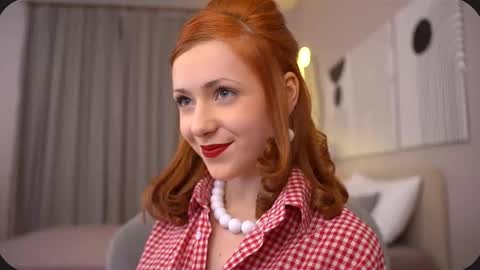 Snapshot of dietmountaindew_ chatting on 03.10.25 Sophie online show from 03.10.25