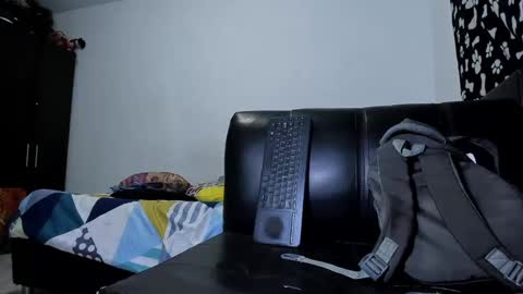 Snapshot of diiego_xxx chatting on 10.19.25 diiego_xxx online show from 10.19.25